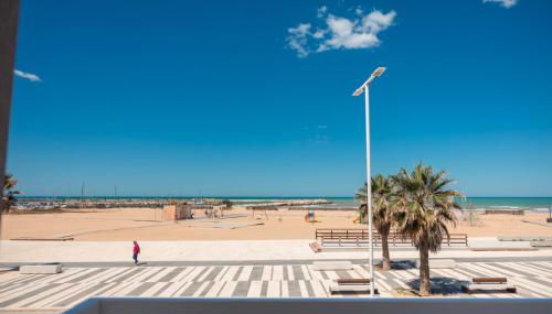 Domira - Casa Vacanze Fronte Mare - Foto 4