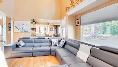 Theater and Game Room at Trenton Area Home - Foto 5