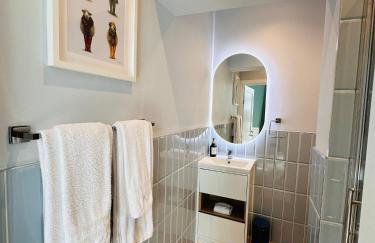 Luxury Modern Studio l Central Edinburgh l Pet Friendly - Foto 6