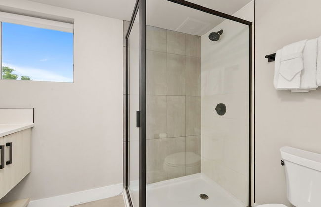 Old Town Modern New Build: Rftp Spa W/ Mtn Views! - Foto 15