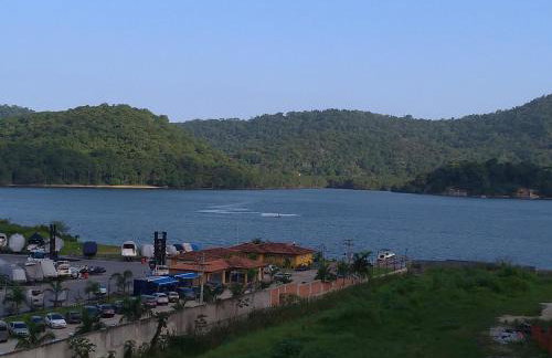 LINDO APTO, FRENTE MAR, VISTA MONTANHA. A 900m DA PRAIA DE ITACURUÇÁ - Foto 25
