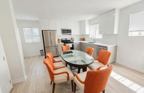 Stay in Style Hollywood Residences with Free Parking - Foto 59