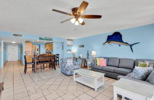 Andros - Spacious 2x2 Waterfront Condo - Photo 9