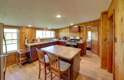 600 of Green Bay Frontage and Dock Cozy Cottage - Foto 10