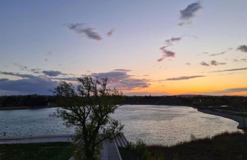 Lakeside Provence - Appartement classé 4 étoiles, Vue sur le lac de Monteux, Parking sous-sol, double clim - Foto 38