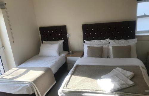 YBC Court, Aldershot - Foto 10