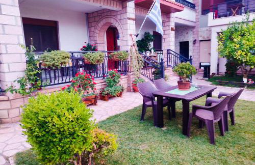 Simos Apartments - Photo 19