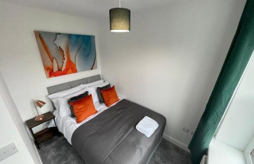 3 Bedroom New House with Wi-Fi Sleep 5 By Home Away From Home - A - Foto 37