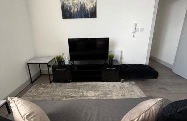 Blissful Snug Haven in Desborough - Photo 22