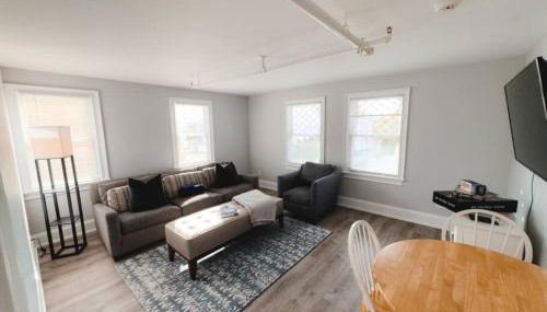 Water Access 5-Bed 2-Bath Retreat - Foto 3