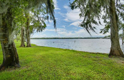 Waterfront Georgetown Retreat on Lake George! - Foto 37