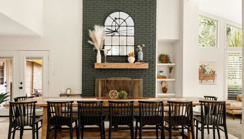 Pool! Games! Dogs! Space! - Foto 3