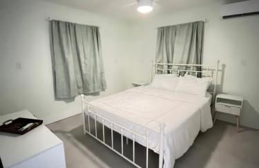 Weeki Wachee Retreat Canal home with hot tub kayaks canoe and boat with trolling motor included - Foto 26