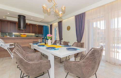 Villa Romansa Miljevci near Krka National Park - Photo 47