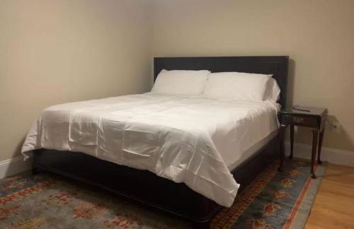 New Home in Falmouth near Beach - Foto 12