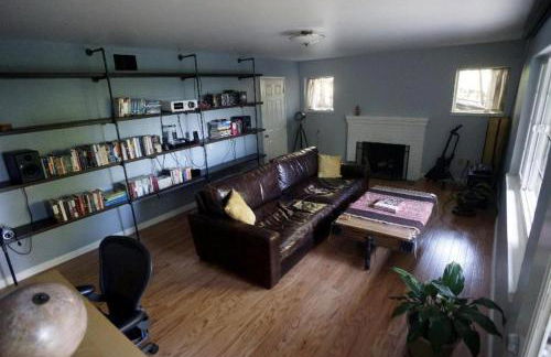 Large 1 Bedroom Apartment, Home Theater, Fireplace - Foto 25