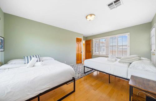 Beverly Hills 6BR Haven w Pool Hot Tub - Foto 38