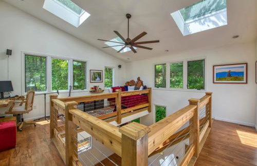 Windows Over Waterfalls - Foto 33