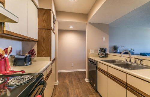 Pool and Ocean Views - First Floor Villa on Harbor Island - Foto 20