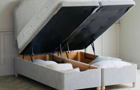 Perfect 1 Bed Apartment Sleeps 5 1 Kingsize bed 1 double Sofabed & Foldable Single bed Free Parking Wifi good transport network shopping Holiday Makers Families Contractors in North London - Photo 4