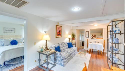 Hike, Sip and Explore Charming Waterford Cottage! - Foto 5