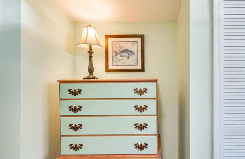 Private Pond with Beach! Family Cottage in Wareham - Foto 17