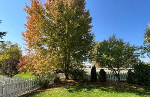 Fabulous Family-friendly Retreat by Windsor Lake! - Foto 5