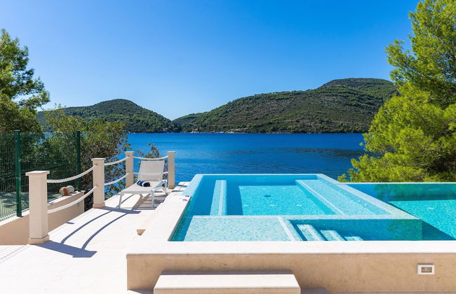 Beachfront Villa Brulupes - Foto 41