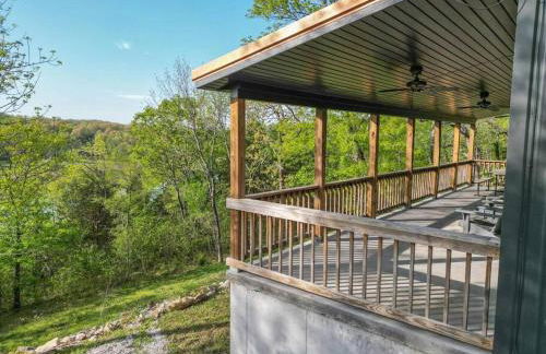 Table Rock Lakefront on 2 Acres with firepit - Foto 33