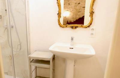 New Listing! Maison Delluc with Spectacular Vistas - Foto 19