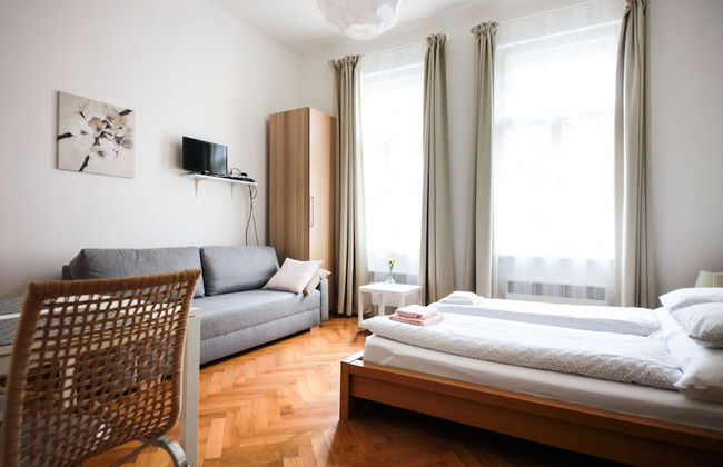 City Castle Aparthotel - Foto 35