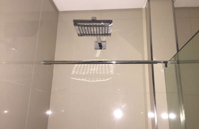 CBD Home Away From Home - Foto 24