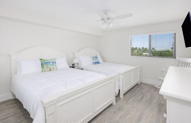 Pelicans Roost 304 2 Bedroom Condo by RedAwning - Photo 5