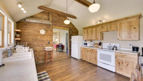 Quiet Baileys Harbor Country Home 1 Mi to Lake! - Foto 3