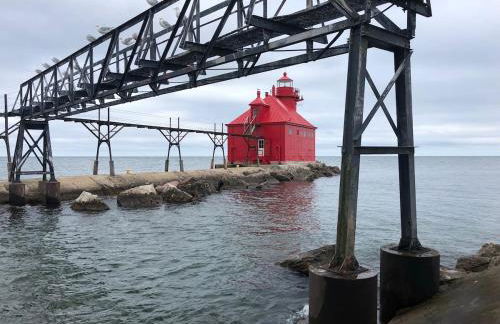 3BR House in Sturgeon Bay - Photo 10