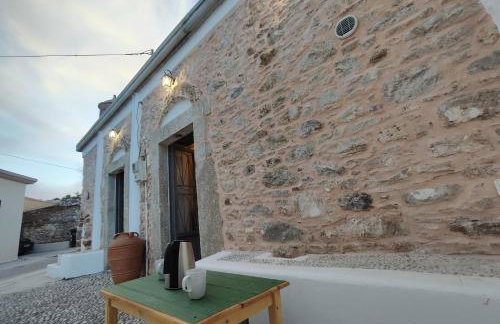 Amarantos-Traditional Village House-Apollona - Foto 25