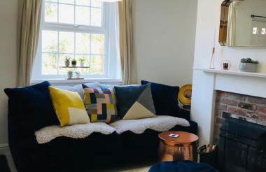 Newly Renovated 5 Star Cosy-Up Romantic Cottage Longleat & Centre Parcs 5 min - Foto 3