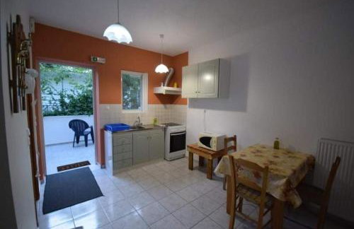 Elena's Family Apartments - Photo 24