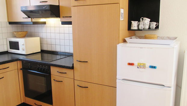 Doppelhaushaelfte mit Windgeschuetzter Terrasse - Foto 5, Cocina privada