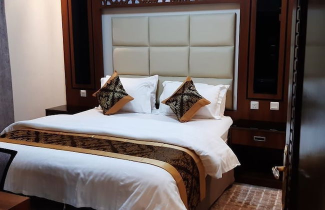 rukn albahiat lilshuqaq almakhduma - Foto 8