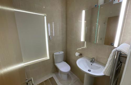 Earle House Serviced Apartments - Photo 114