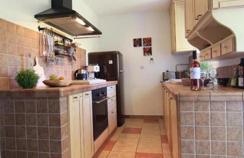 Stone Dalmatian House Modern, Stylish with Pool - Foto 12