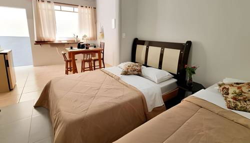 Costa Family-Studio Albert Einstein - Photo 2