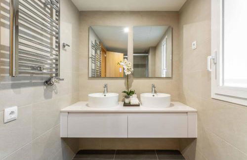 Spacious Urban Elegance in Plaza Castilla - Foto 22