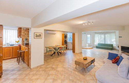 Mulberry House by the Sea Νέα Μάκρη - Photo 15