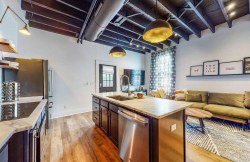 Luxury 8 Bed/4 Ba NuLu Home Private yard/parking - Foto 58