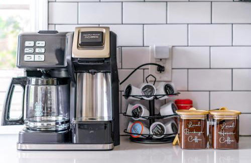 Jungle House Columbus Short North Downtown Free Parking - Steps to Convention Center & Nationwide Arena - 1BR Luxury Home - Sleeps 6 - Over 5,800 Five Star Stays - Foto 70