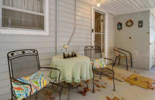 Pet-Friendly Topton Home with Patio, Deck and Views! - Foto 19