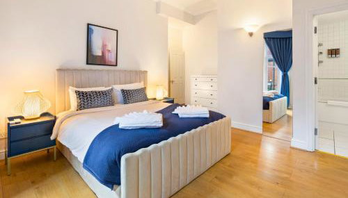 Private Oxford Street Luxe Apartment - Photo 2, towels