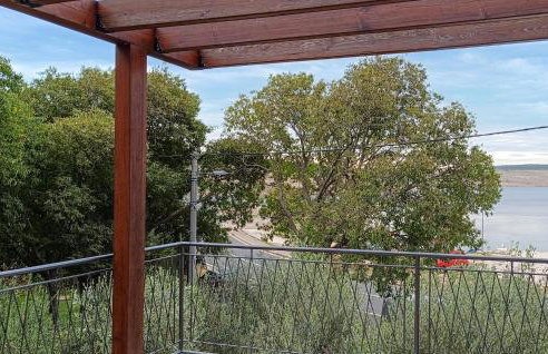 Amazing Home In Modric With Wifi - Photo 1